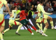 开云在线直播-韩国队鏖战葡萄牙队，马龙统治全场