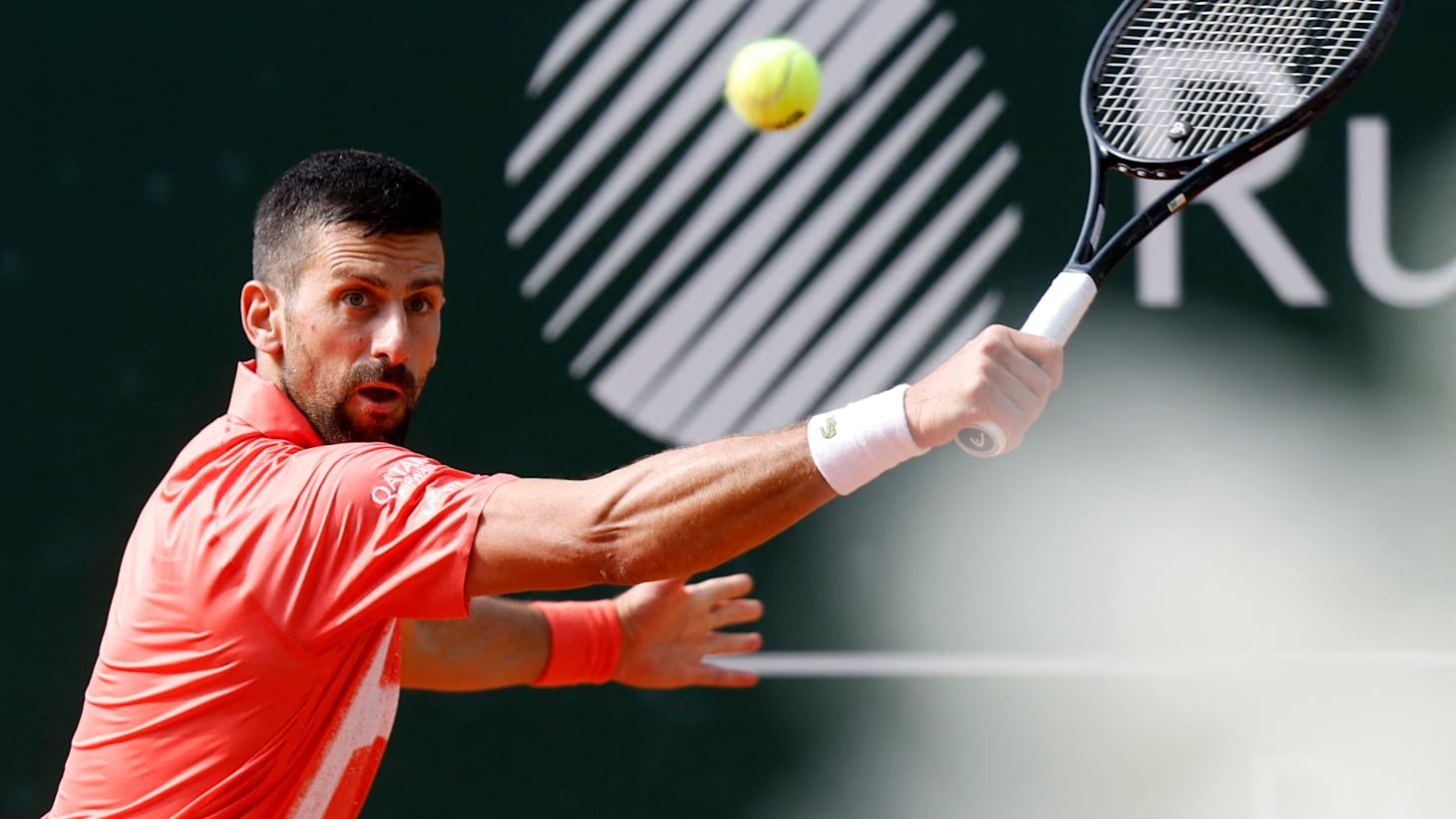 世界网球队翻盘法国网球队，德约科维奇完成帽子戏法的简单介绍