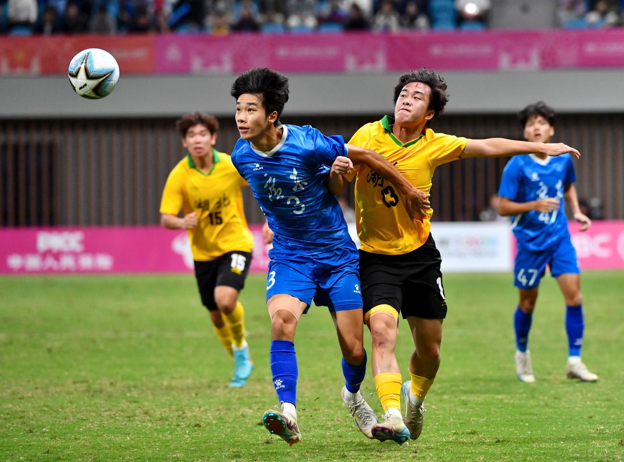 武汉卓尔队主场取胜比赛现场气氛火爆球队士气高昂的简单介绍