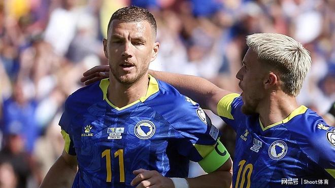 包含塞浦路斯客场不敌斯洛文尼亚，小组前景黯淡的词条