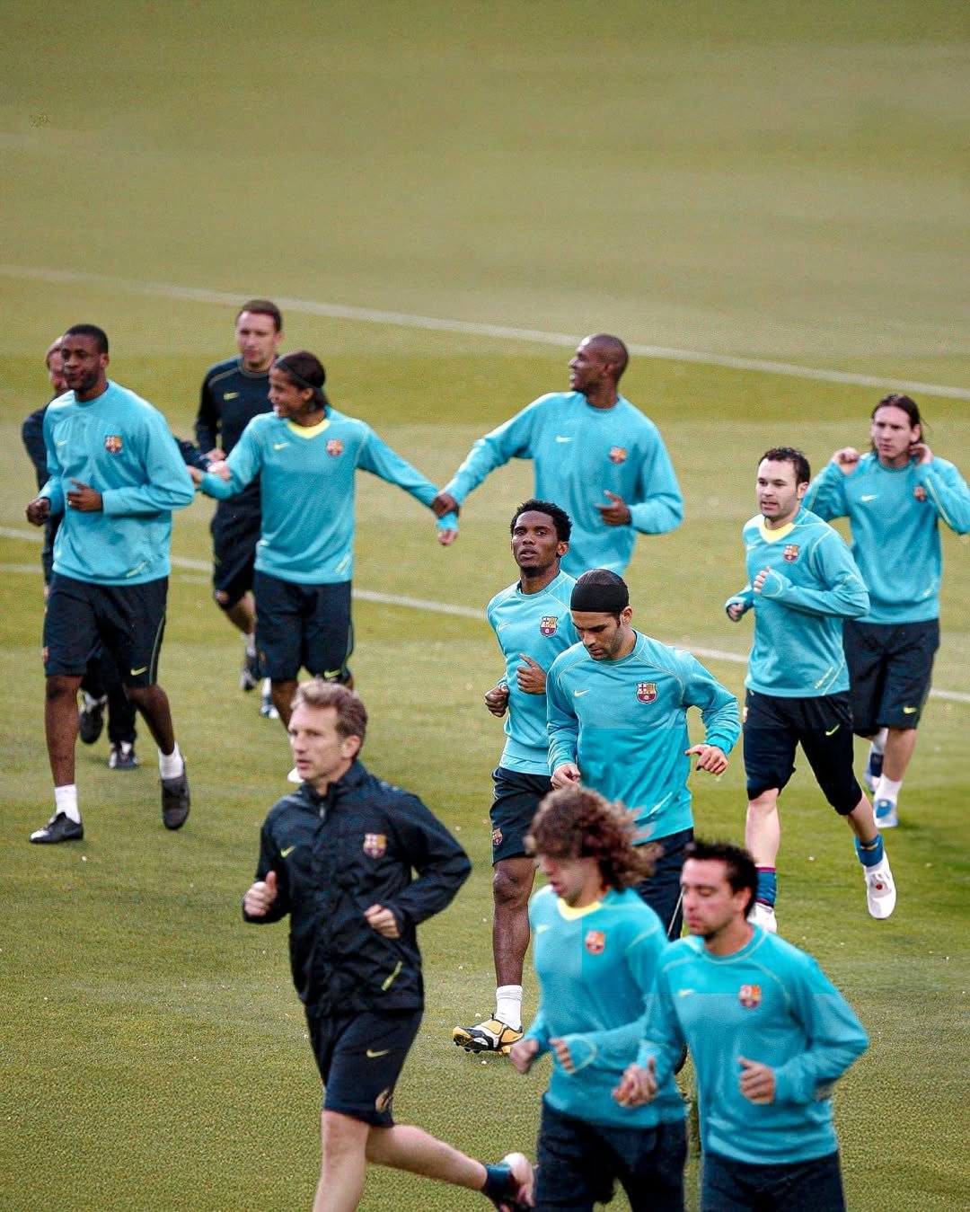 关于塞维利亚客场遭遇巴塞罗那，难挡对手的信息