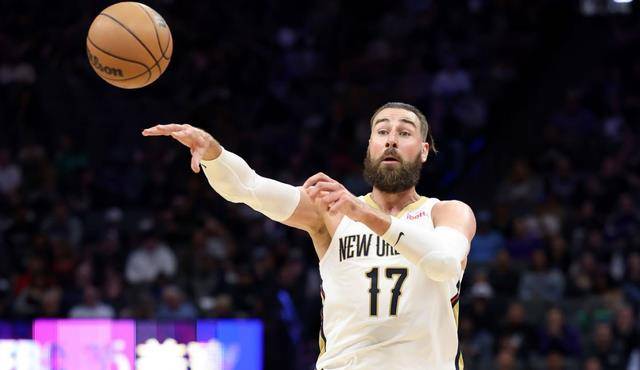 关于步行者轻取黄蜂，瓦兰丘纳斯送出助攻的信息