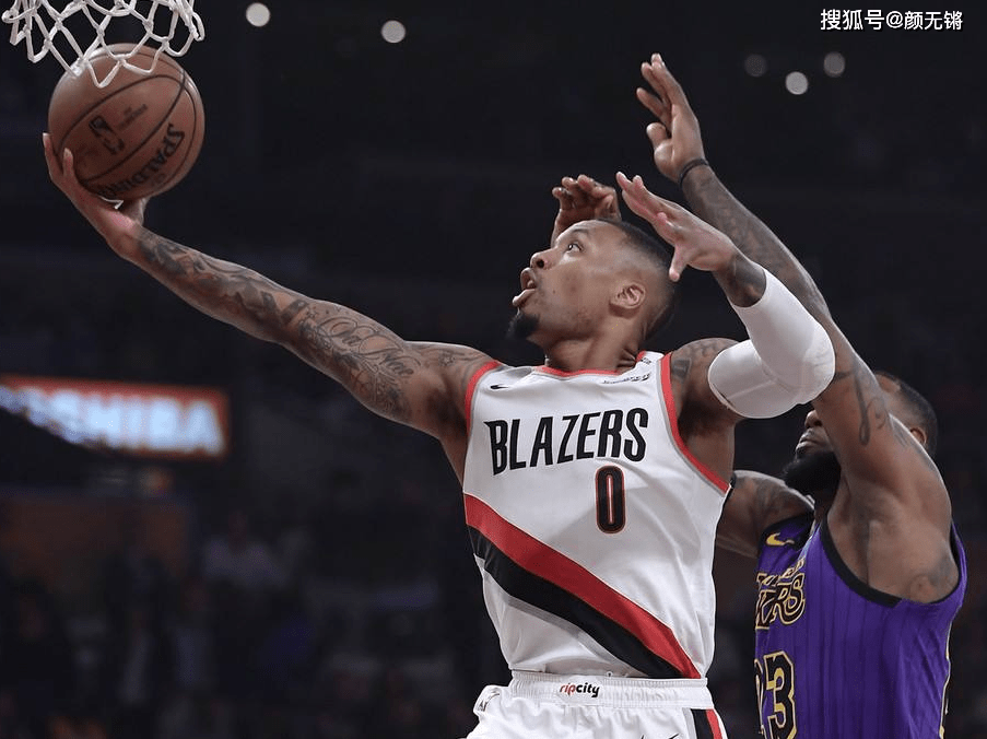 关于湖人B队险胜76人，利拉德三分雨点燃全场的信息