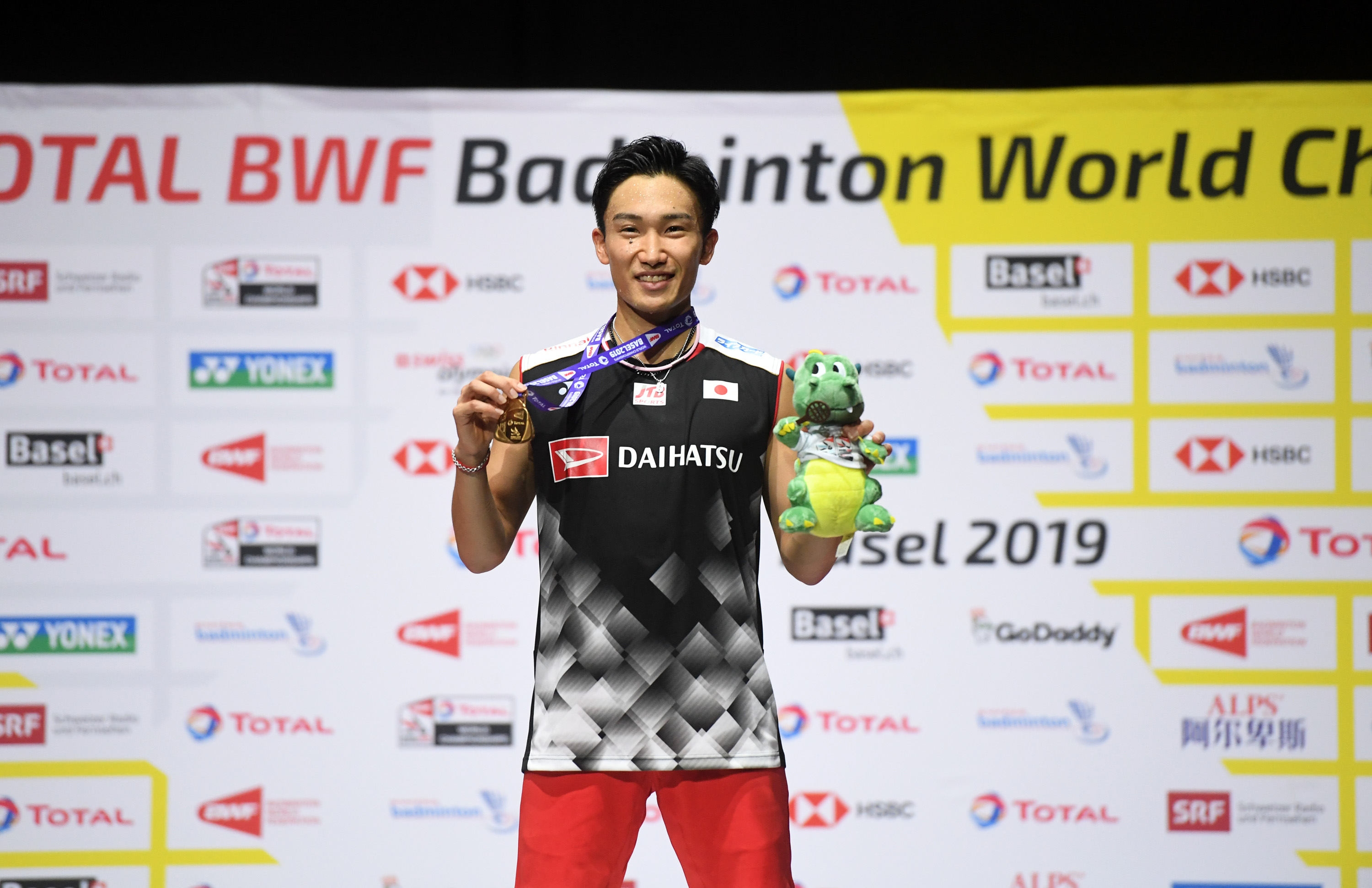 丹麦羽毛球队横扫法国羽毛球队,桃田贤斗统治全场的简单介绍 丹麦羽毛球队横扫法国羽毛球队,桃田贤斗统治全场的简单介绍