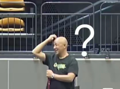 关于内多维达:比赛中没注意球员体能训练的信息 关于内多维达:比赛中没注意球员体能训练的信息