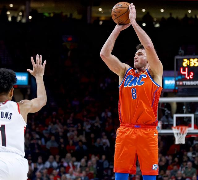 老鹰锋线突飞猛进,赢下激烈对决的简单介绍 老鹰锋线突飞猛进,赢下激烈对决的简单介绍