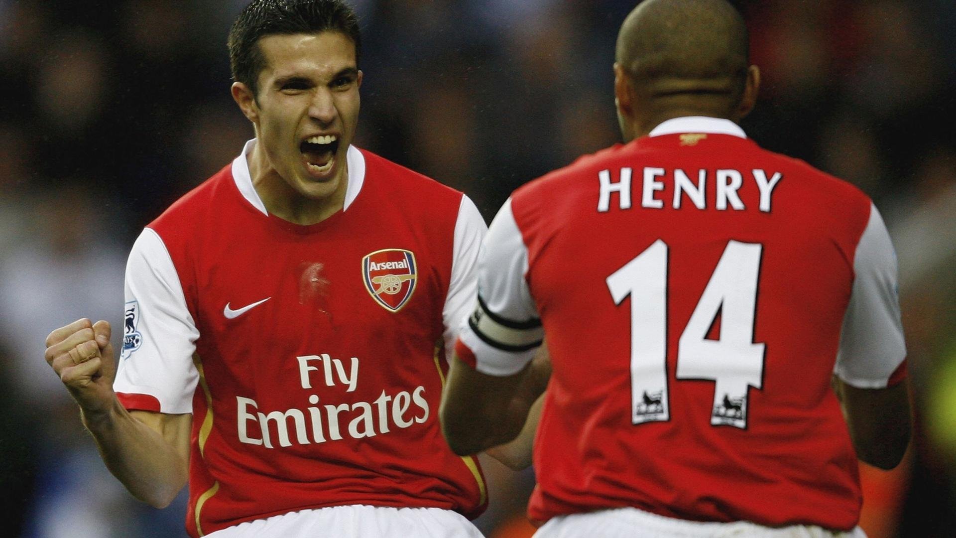 硬地新王崛起，西西帕斯美网完胜温网，刷新纪录重塑网坛格局